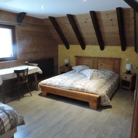 Dhotes Du Grand Hetre Schnepfenried Bed and Breakfast Mittlach